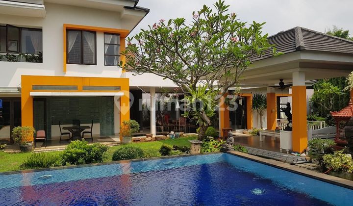 Rumah Mewah Bernuansa Resort di Taman Giri Loka Bsd (lenng)