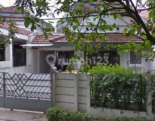 Well-Maintained Old House Ready to Occupy in Bintaro Sector 3 (rull)