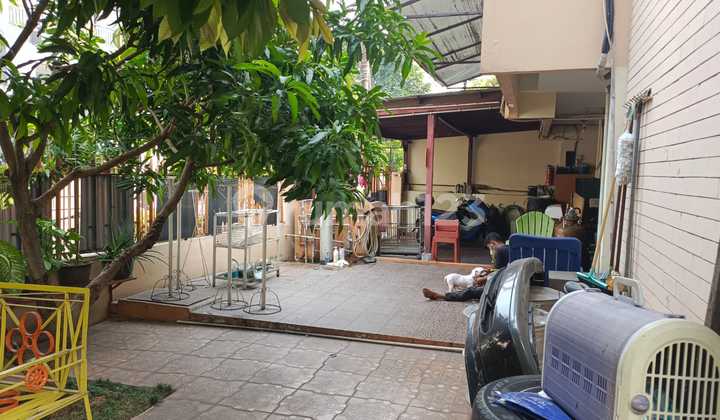 Rumah Hoek Luas di Taman Kedoya Baru – Lokasi Strategis, Harga Nego!, Endh 1