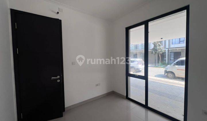 Sewa Murah Rumah Pik 2 6x12.5 Ada 2 Lantai Punya 3 Kamar Luas 2