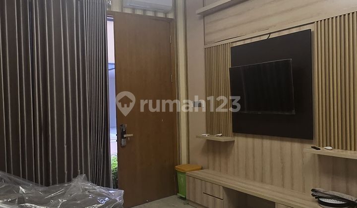 2-Story Fully Furnished House, A Step Away from Sampoerna Academy Sanctuary, Sentul City. Nice House with SHM in Newton Springs Sentul, Cijayanti, Cijayanti, Babakan Madang, Bogor, West Java, Indonesia, 16810, Sentul City. Rented House with SHM in Newton Springs Sentul. 2