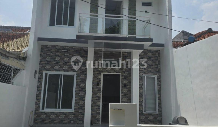 Rumah Minimalis Udayana Sentul City Rumah Bagus SHM di Sentul City