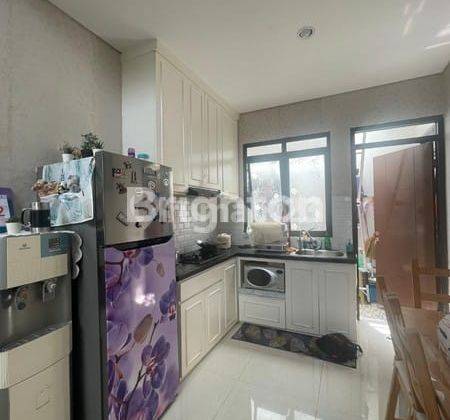 dapur rumah interior minimalis modern di