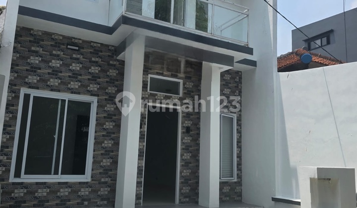 Udayana Minimalist House Sentul City Good House with SHM in Sentul City 2