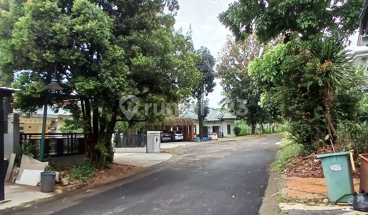 Spacious Backyard House at Green Golf Hill, Sentul City