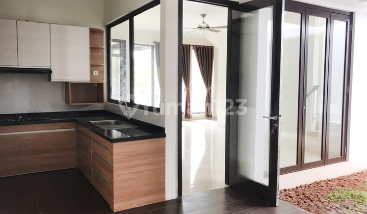 Rumah Modern Minimalis 2 Lantai Lokasi di Discovery Bintaro Jaya 9 Rumah Modern Minimalis 2 Lantai Lokasi di Discovery Bintaro Jaya 9
