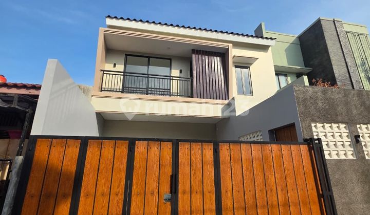 Nice House on Jati Street, Bukit Nusa Indah Ciputat South Tangerang