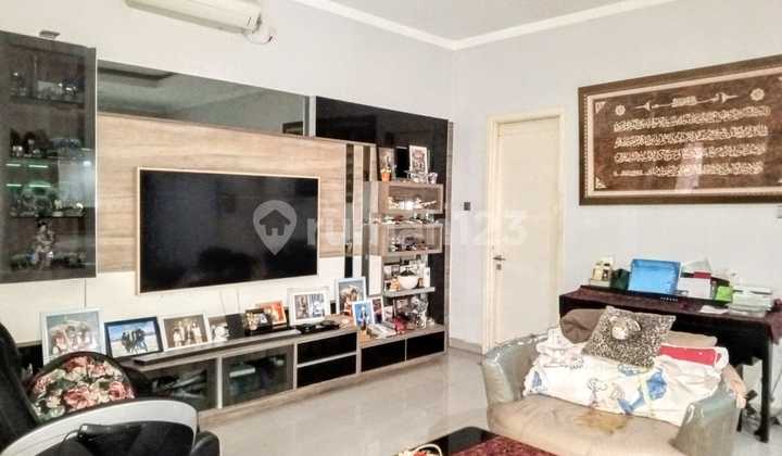 Dijual Rumah Dengan Pool Berlokasi di Kebayoran Bintaro 7 2