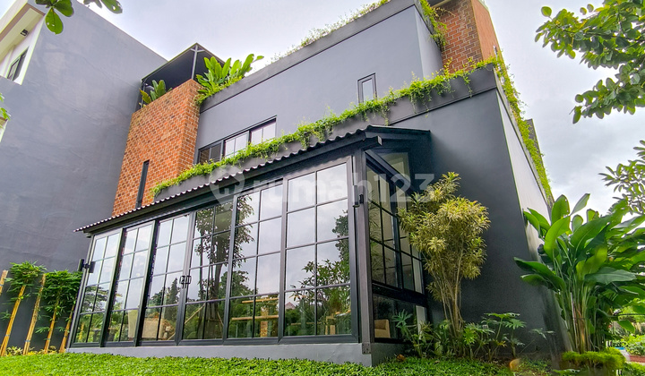 Rumah Hoek Bergaya Industrial Brand New Di Delatinos BSD CITY 2