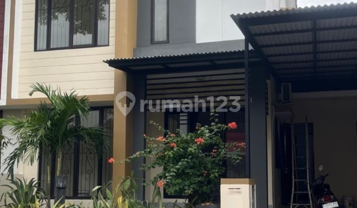 Nice House in Melia Grove Graha Raya Bintaro Jaya 1