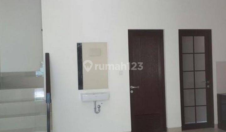 Rumah 2 Lantai Baru Unfurnished di Green Village, Tangerang 2