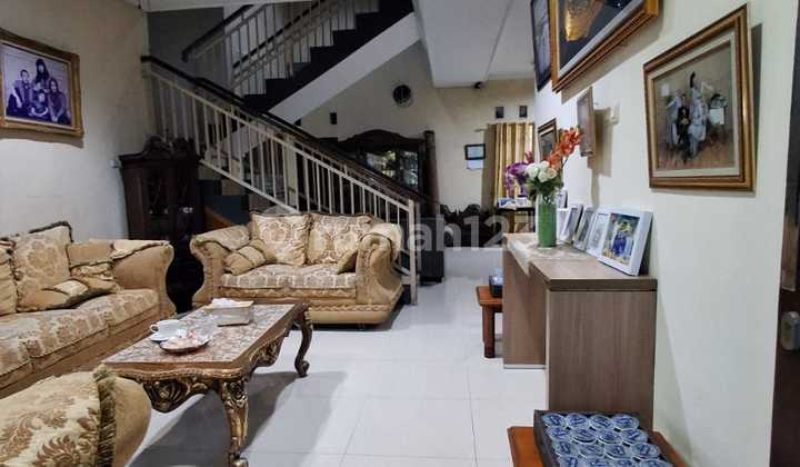 Rumah 2 Lantai 5 Menit Dari Tol Jatiwarna