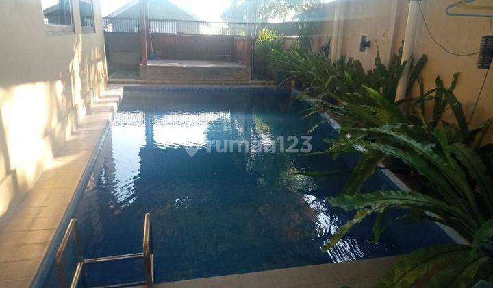 Rumah Prigen dekat Taman Safari Full Furnished + Kolam Renang 2