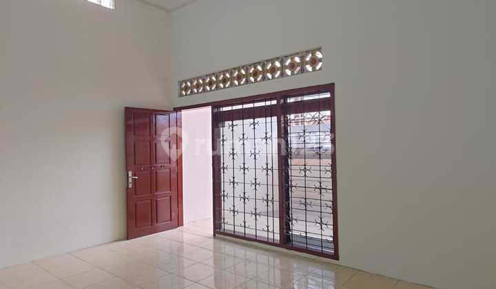 Rumah Ngagel Mulyo 2 Lantai Siap Huni Tengah Kota Jual/sewa 2