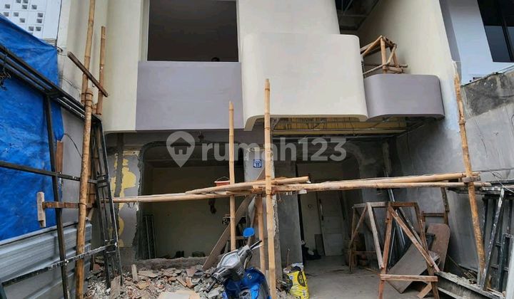 Dijual Murah Sektor 1 D Baru Renovasi Siap Huni 1