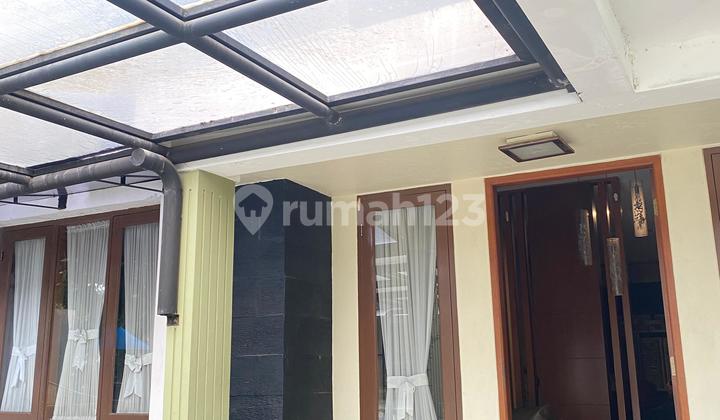 Jual Cepat ! Rumah 3 Lantai Furnished Dekat Akses Stasiun Rawabuntudi Delatinos Bsd 2