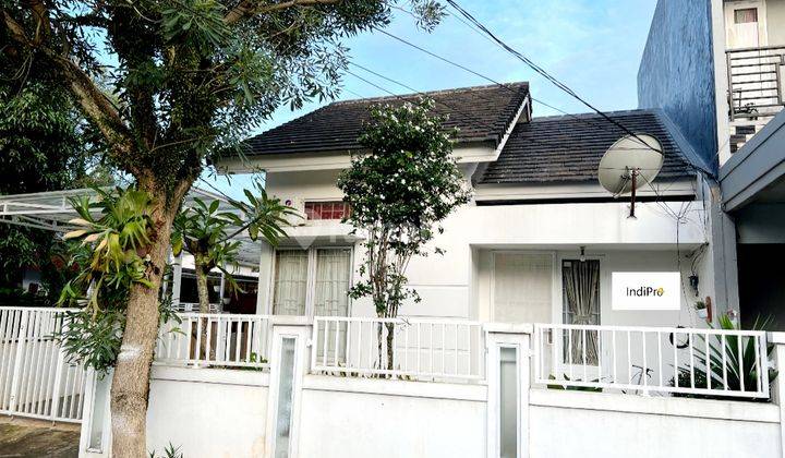 Rumah Bagus Halaman luas dan Hook di Serpong Terrace  2