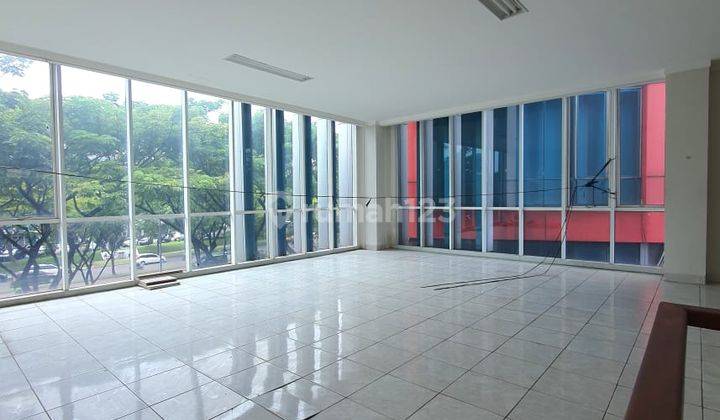 Kantor Hook Bagus di Emerald Avenue Bintaro 9