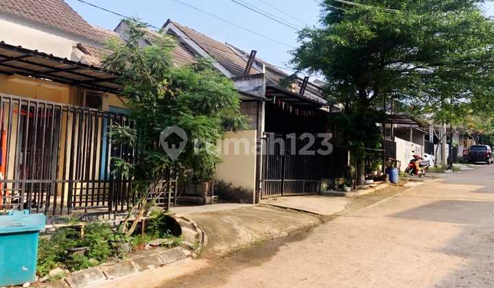 Jual Murah !! Rumah Siap Huni di Rivera Hill Cinangka Depok 2
