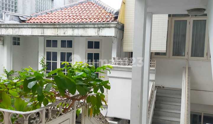 Murah Sekali !! Jual Cepat Rumah Bisa Untuk Gedung Kantor Di Menteng Jakarta Murah Sekali !! Jual Cepat Rumah Bisa Untuk Gedung Kantor Di Menteng Jakarta