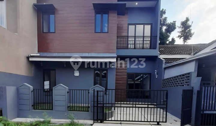 Murah !! Rumah Baru 2 Lantai Siap Huni Dekat Akses Toll dan Pasar Modern di Nusaloka Bsd