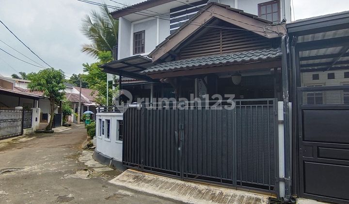 Rumah Hook 2 Lantai Dekat Akses Tol di Griyaloka BSD 1
