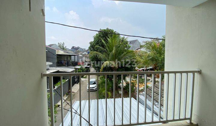 Rumah Bagus 2 Lantai Murah Dekat Bsd City  2