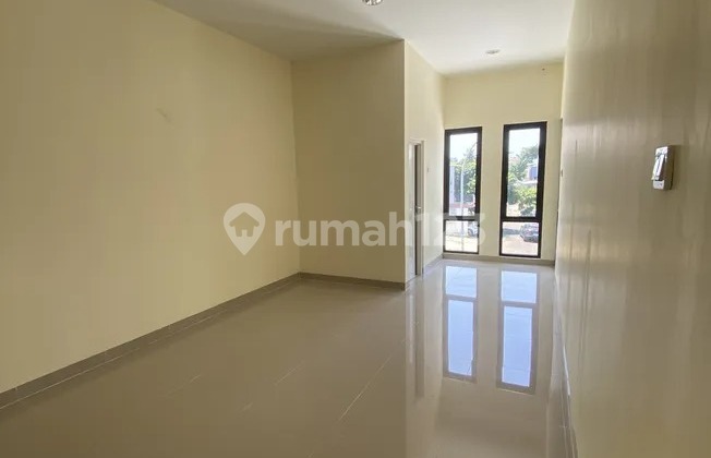 Cheap! New 2-Story Renovated House with Large Land Near Living World in Alam Sutera 2
