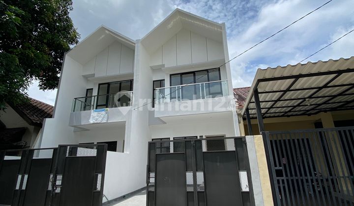Turun Harga !! Rumah Baru 2 Lantai Siap Huni di Villa Melati Mas Serpong 1
