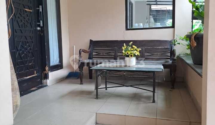 Jarang Ada !! Rumah 2 Lantai Siap Huni Halaman Belakang Luas di Puspitaloka Bsd Jarang Ada !! Rumah 2 Lantai Siap Huni Halaman Belakang Luas di Puspitaloka Bsd