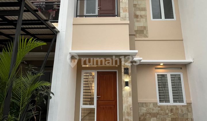 New Minimalist Ready-to-Live House in Pamulang 2 New Minimalist Ready-to-Live House in Pamulang 2