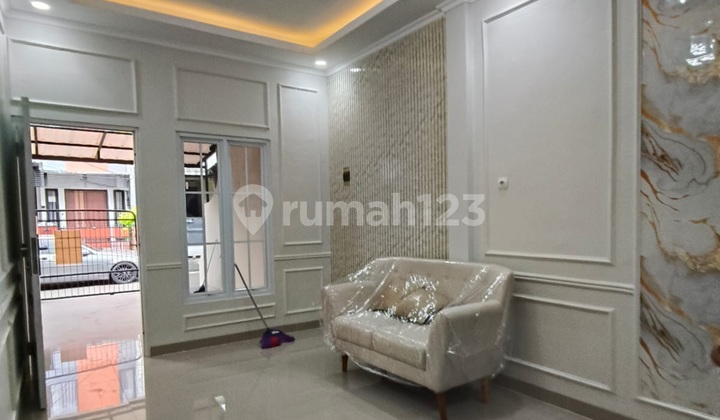 Rumah Siap Huni Semi Furnished Dekat ke Pasmod Bsd di Griyaloka 2