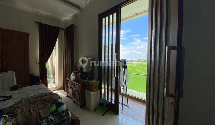  Rumah Mewah selangkah dari Artos Mall Dan Akmil full Furnished