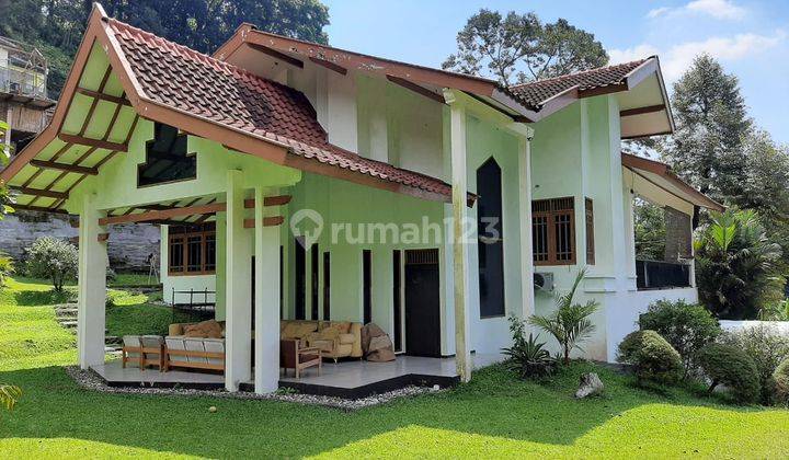 Villa  Sekuti Trawas Pemandangan Ciamik Pol 1