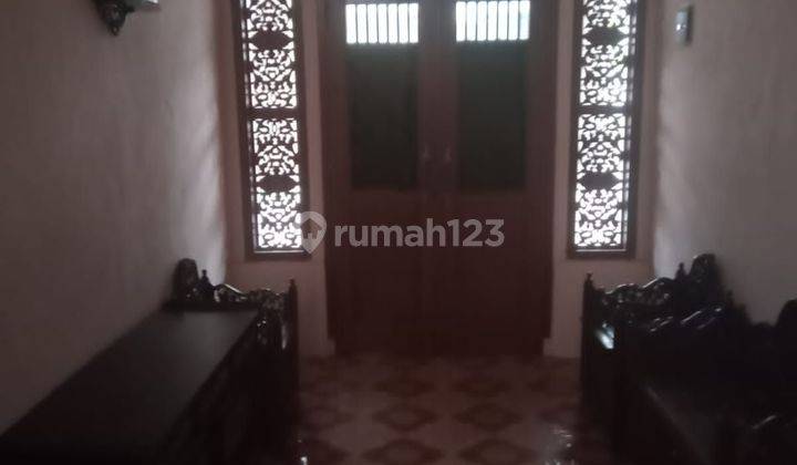 Di jual rumah secondary rumah bagus dan rapih di komplek deperindag tambun selatan kota bekasi akses bisa 2 mobil lokasi strategis mudah di akses deket toll deket sekolah negeri dan swasta lingkungan masih asri udara masih segar lingkubgan aman nyaman dan 2