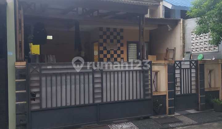 For Sale Modern Minimalist House Ready to Occupant Move-In House Fully Built Inside a Housing Complex 24-Hour Security Near Dian Nusantara Campus Steps Away to Cibubur Junction, Near Mitra Keluarga Hospital, Safe, Comfortable, and Flood-Free 2