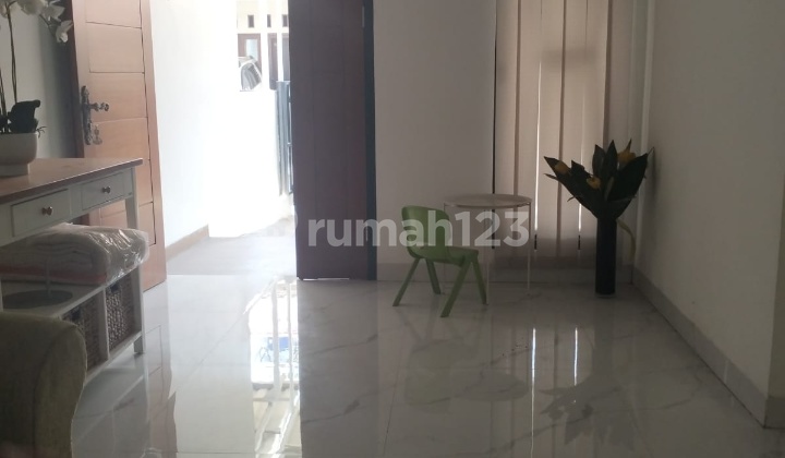 For Sale: Minimalist House Ready to Occupancy in a Cluster, Strategic Location in Gandul Cinere, Flood-Free Cluster, Near Toll Road, Accessible via Brigif or Pangkalan Jati, Safe, Comfortable, Flood-Free. For Sale: Minimalist House Ready to Occupancy in a Cluster, Strategic Location in Gandul Cinere, Flood-Free Cluster, Near Toll Road, Accessible via Brigif or Pangkalan Jati, Safe, Comfortable, Flood-Free.