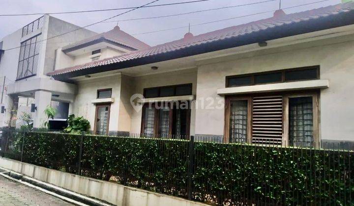 Dijual Rumah Secondari Dalam Komplek Koperasi  Kakibata Rumah Rapih Dan Terawat Mudah Di Akses Aman Nyaman Dan Tidak Banjir,deket Ke Swalayan Kalibata Deket Ke Stasiun Kalibata Deket Kampus Dan Mudah Di Akses ,deket Ke Perkantoran Tb Simatupang Q  1