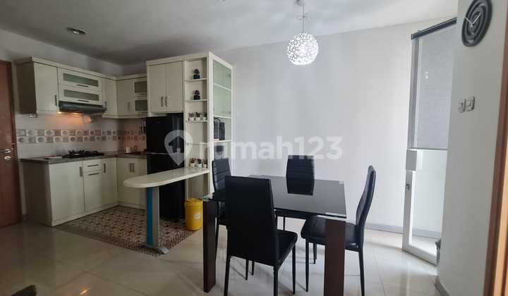 For Rent: Dicinere Belleview Apartment, Price Includes Annual Service Charge, 15th Floor, Strategic Location in Cinere City Center, Access to Transjakarta, Close to UPN Campus, Cinere Mall, and RS Puri Cinere.