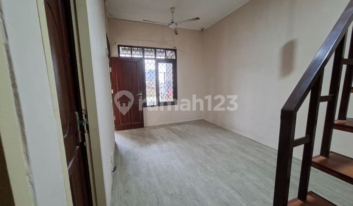 Sell Cheap Nusaloka BSD House 2