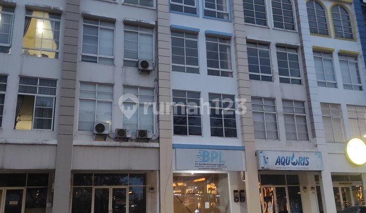 For Sale: Great Wall Greenlake City Shop House For Sale: Great Wall Greenlake City Shop House