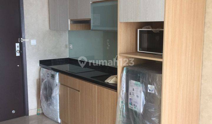 Dijual Apt Menteng Park Semi Furnish Studio 1