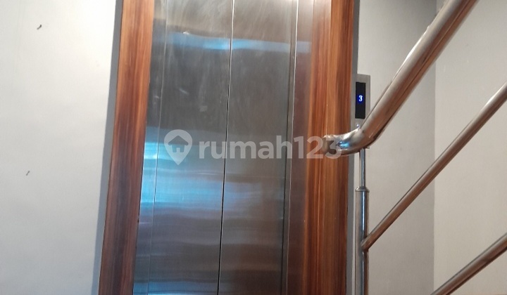 Wijaya Grand Center Office Space Kebayoran Baru South Jakarta. 2