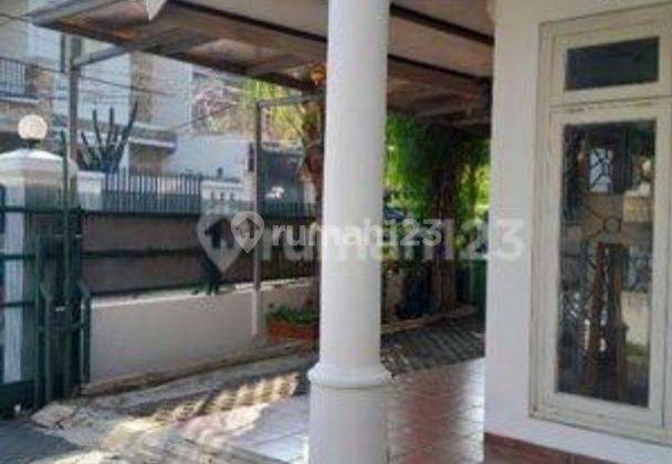 Rumah 2 Lantai Hoek Lb 400m2 Tebet Jakarta Selatan 2