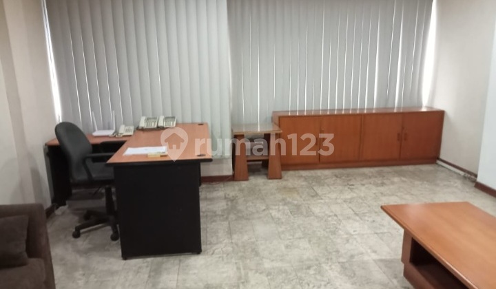 Office Space in Wijaya Grand Center, Kebayoran Baru, South Jakarta 1