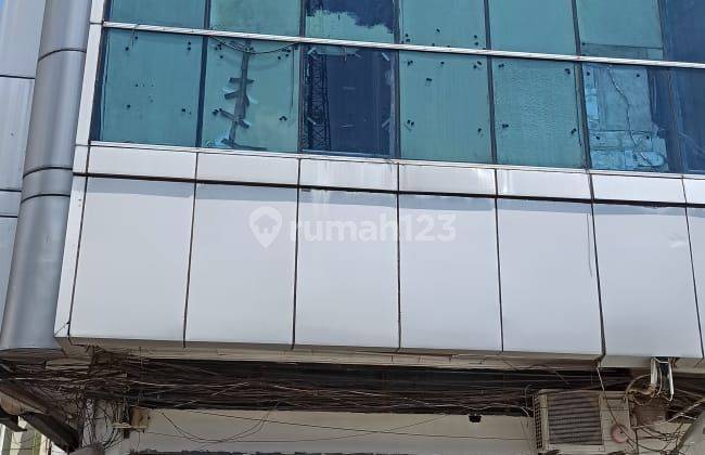 Turun Harga Disewakan Ruko 3 Lantai Area Ahmad Yani Makassar  7