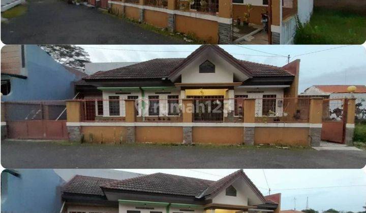 Rumah asri dan aman SHM di Slawi wetan, Kabupaten Tegak 1