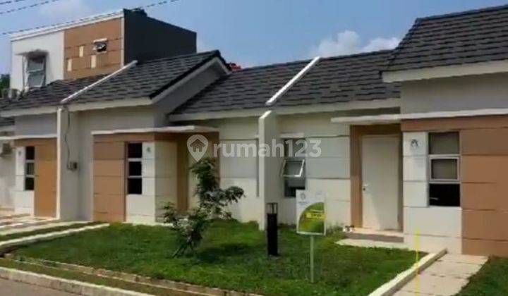 Rumah Gandeng di Srimaya Residen Bekasi, Siap Huni  1