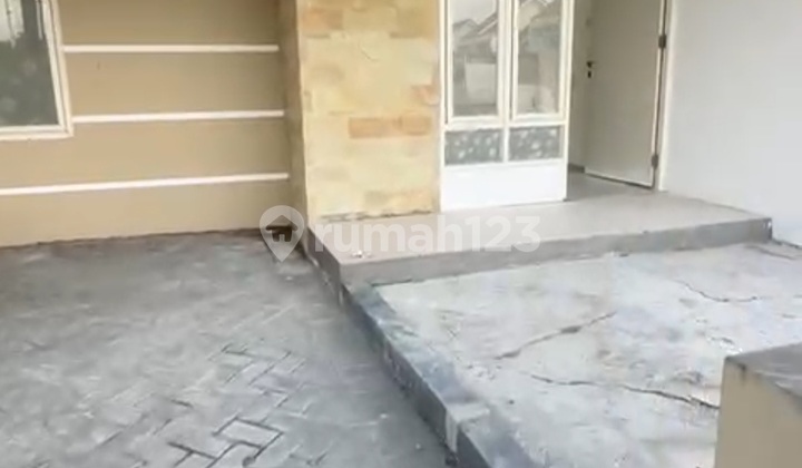 For Sale Grand Sunrise Menganti Gresik House 2