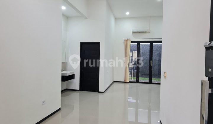 For Rent Green Nature House Citraland Utama West Surabaya
